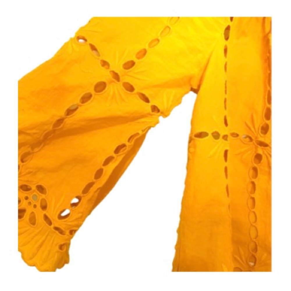 International Concepts Mustard Long Sleeve Eyelet Cutout Blouse - Size 6P - Picture 4 of 6